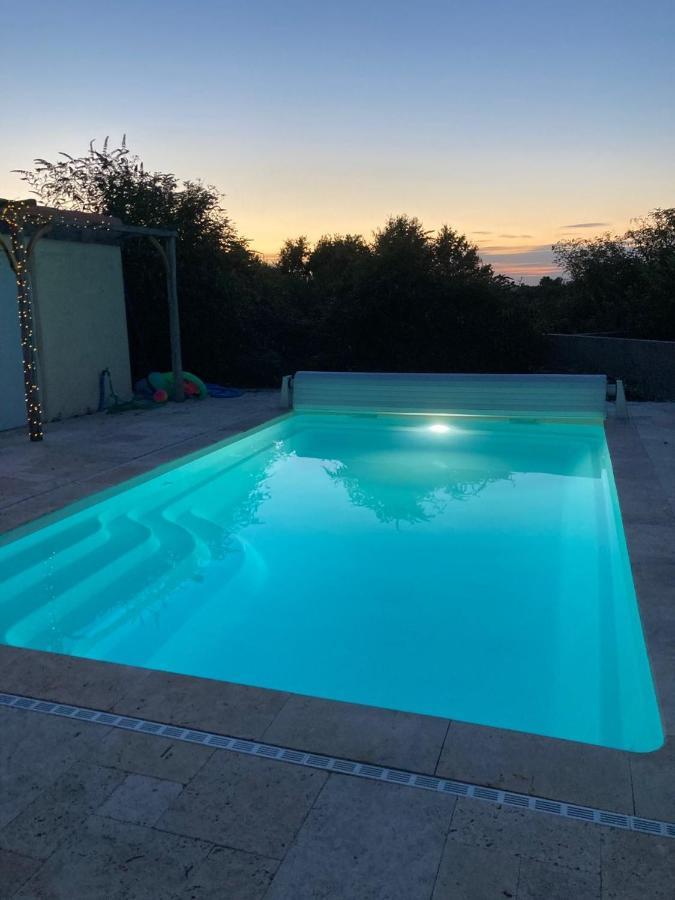 Rustic Cottage With Stunning Swimming Pool Saint-Front  Exterior photo